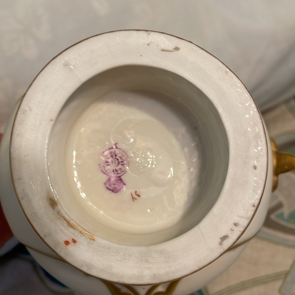 Antique 1800’s Royal Worcester Porcelain Bud Vase - Picture 8 of 14